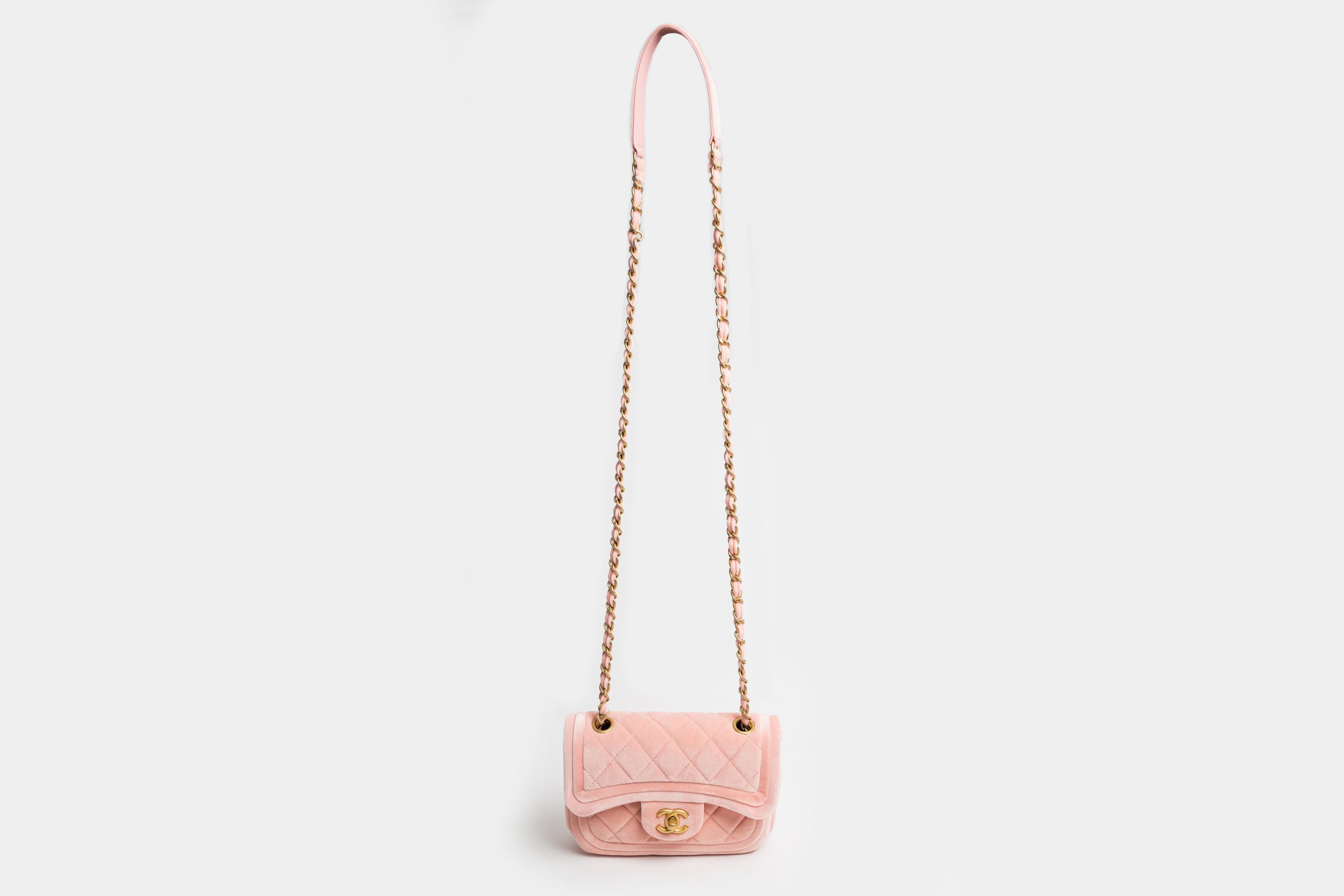 Chanel Flap Bag Velvet Pink, Mini – Open Space